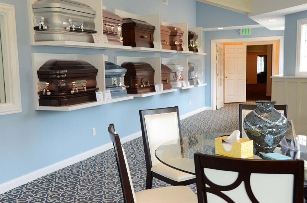 Images Lakeview Funeral Home & Crematory