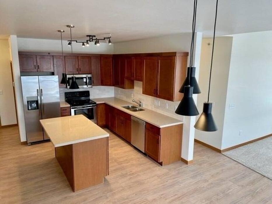 Images Tallgrass Apartments
