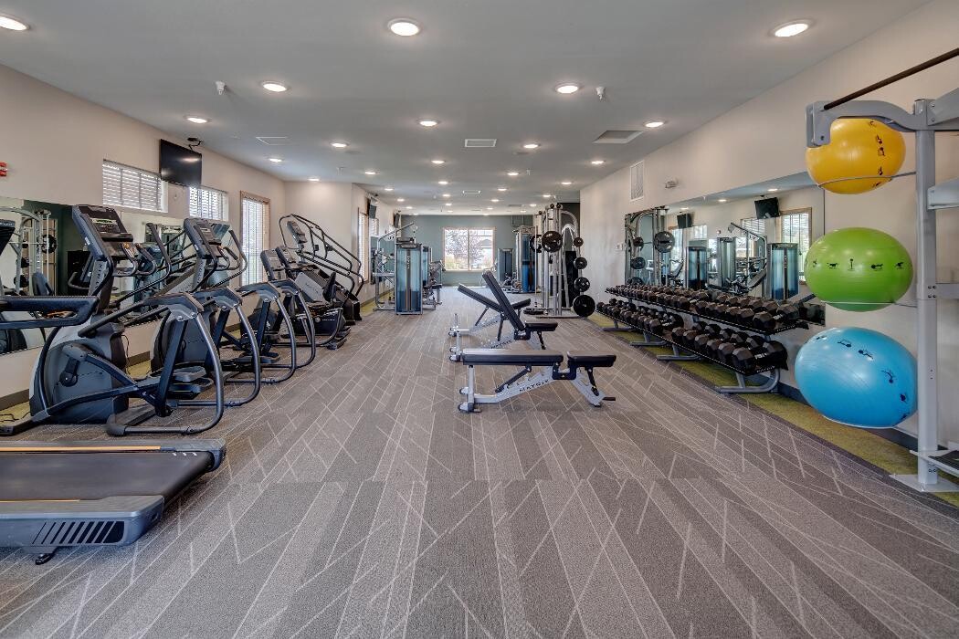 Images Tallgrass Apartments