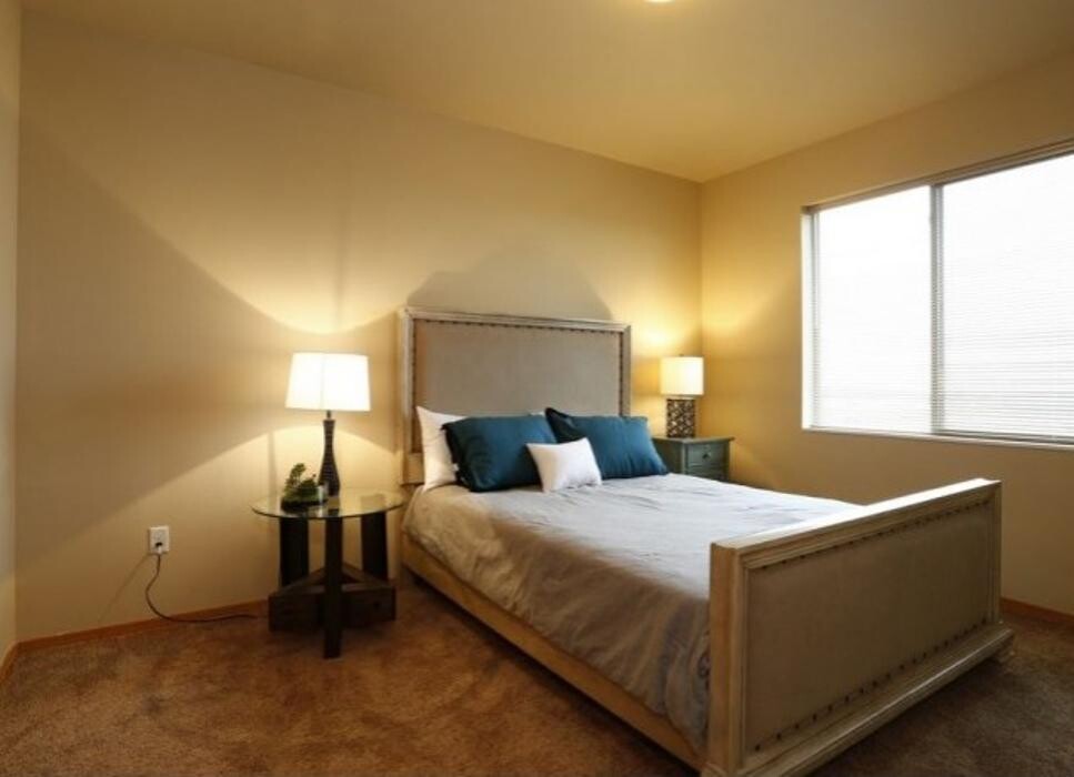 Images Copper Ridge Apartments