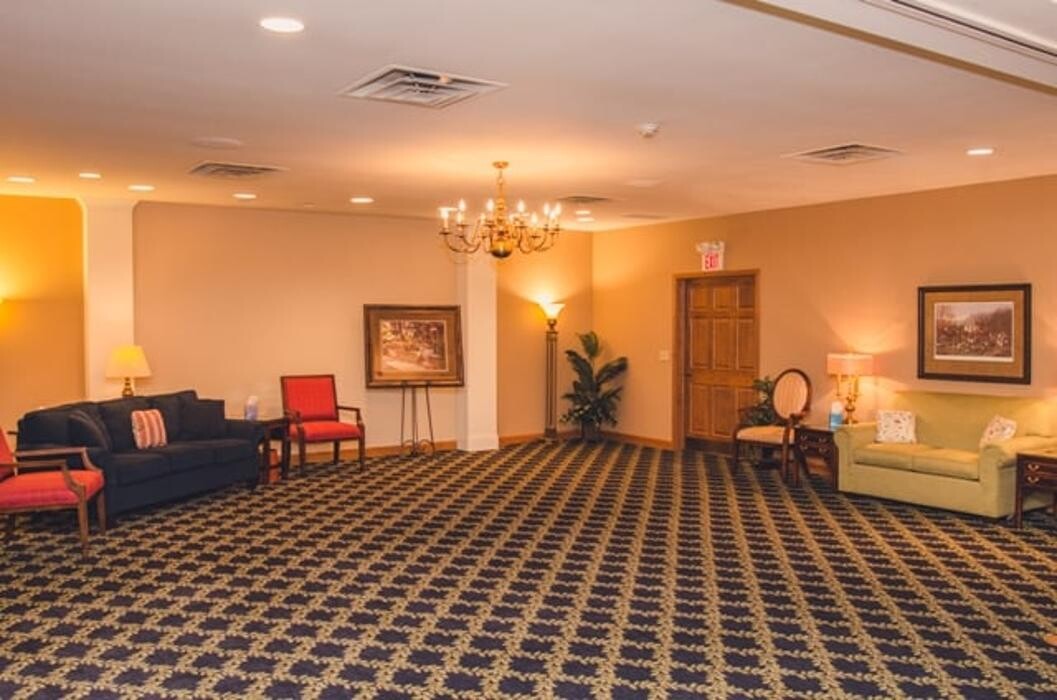 Images Daniels Family Funeral Home & Crematory