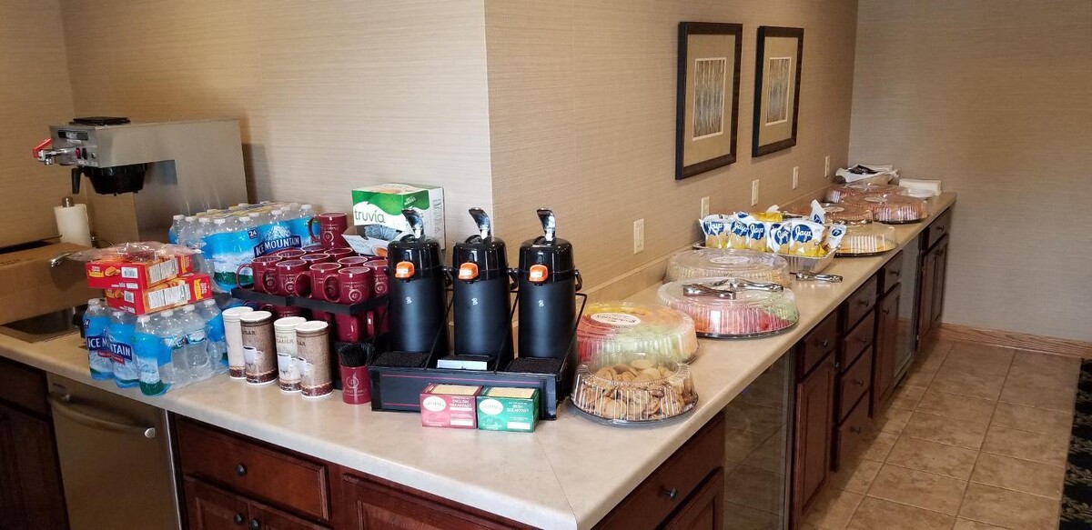 Images Daniels Family Funeral Home & Crematory