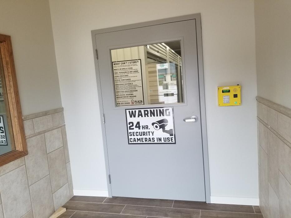 Images Plaza Self Storage, LLC