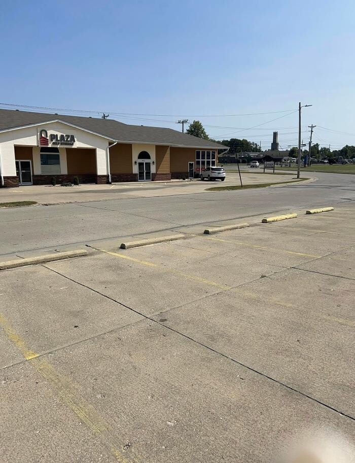 Images Plaza Self Storage, LLC