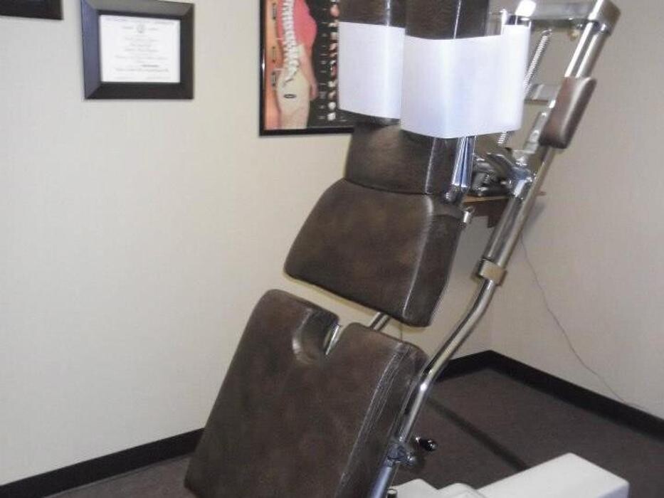 Images Gravon's Natural Chiropractic Center