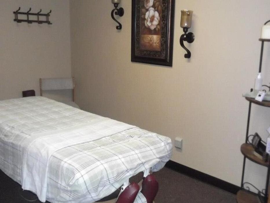 Images Gravon's Natural Chiropractic Center