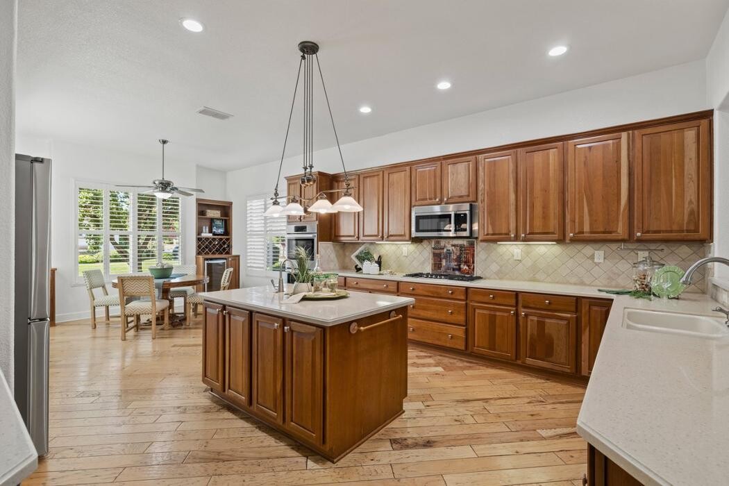 Images Carolan Properties