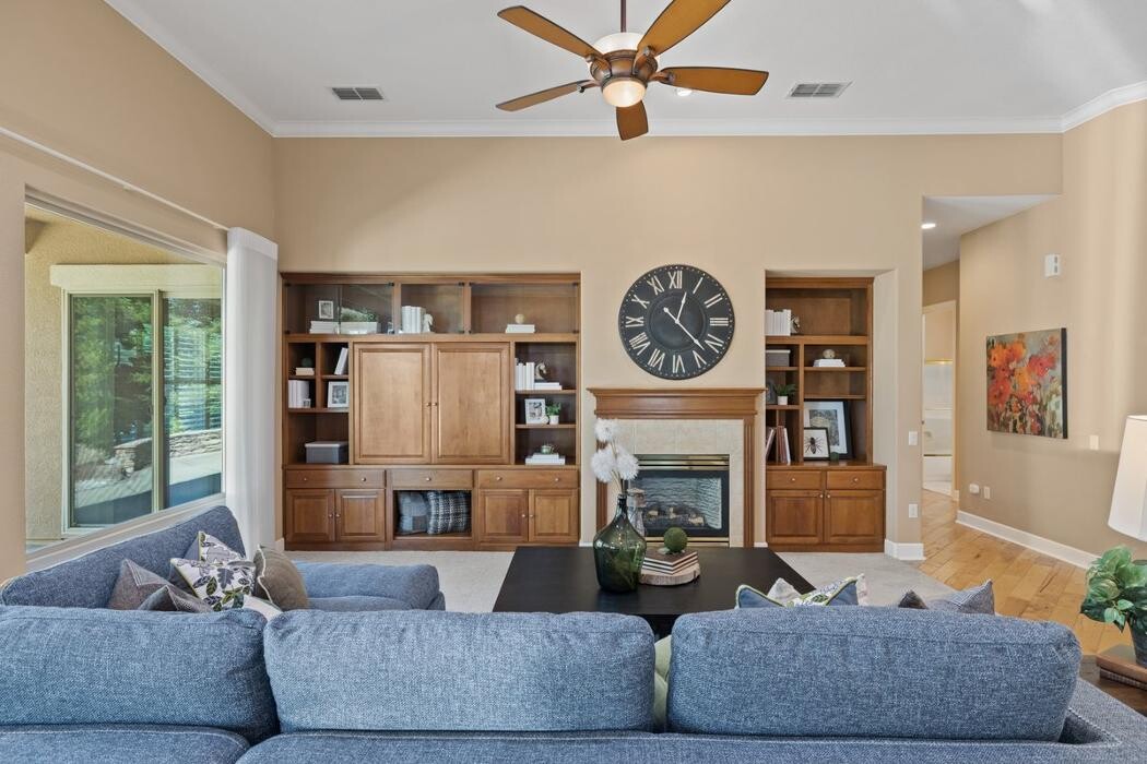 Images Carolan Properties