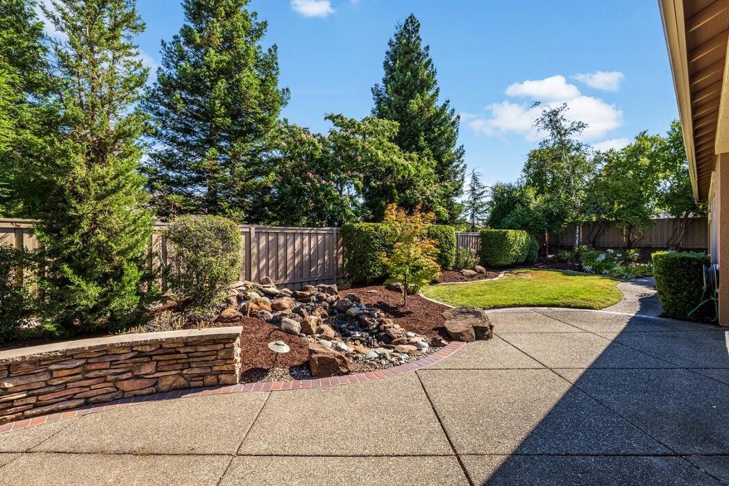 Images Carolan Properties