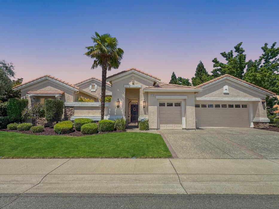 Images Carolan Properties
