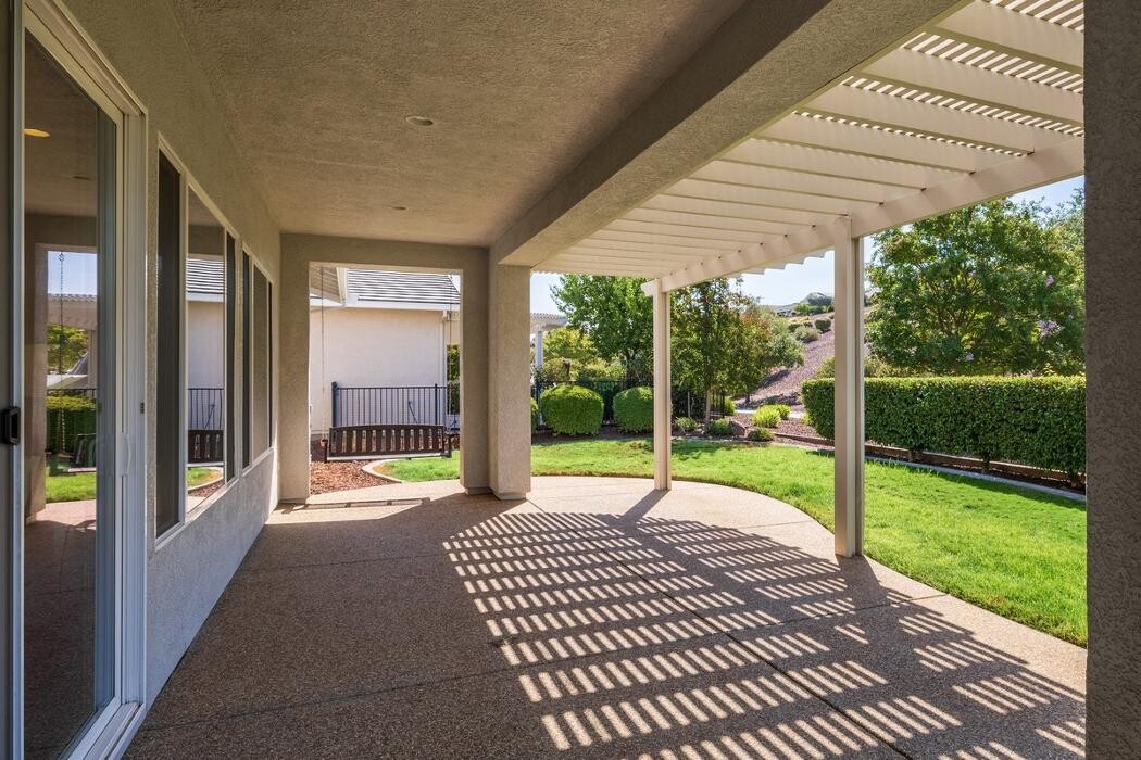 Images Carolan Properties