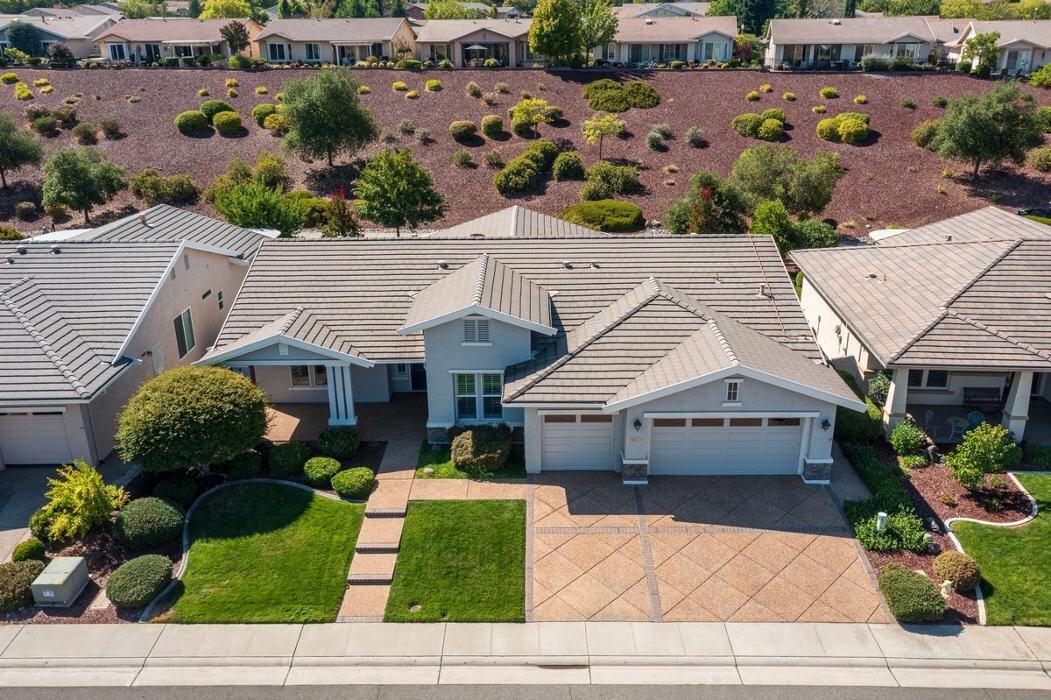 Images Carolan Properties