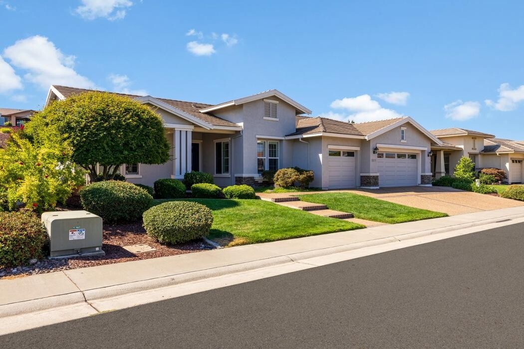 Images Carolan Properties