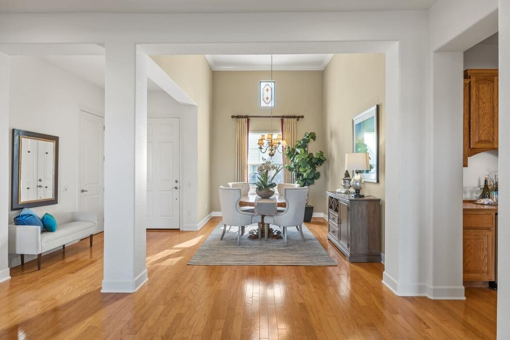Images Carolan Properties