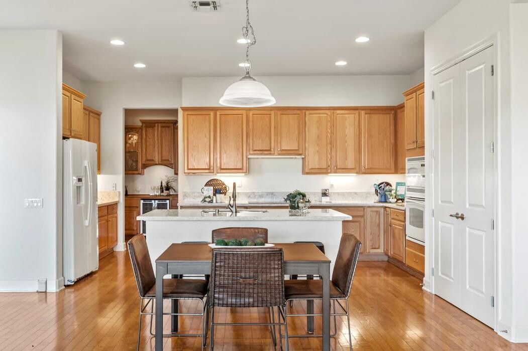 Images Carolan Properties