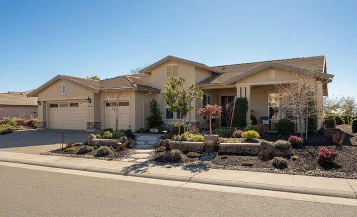 Images Carolan Properties