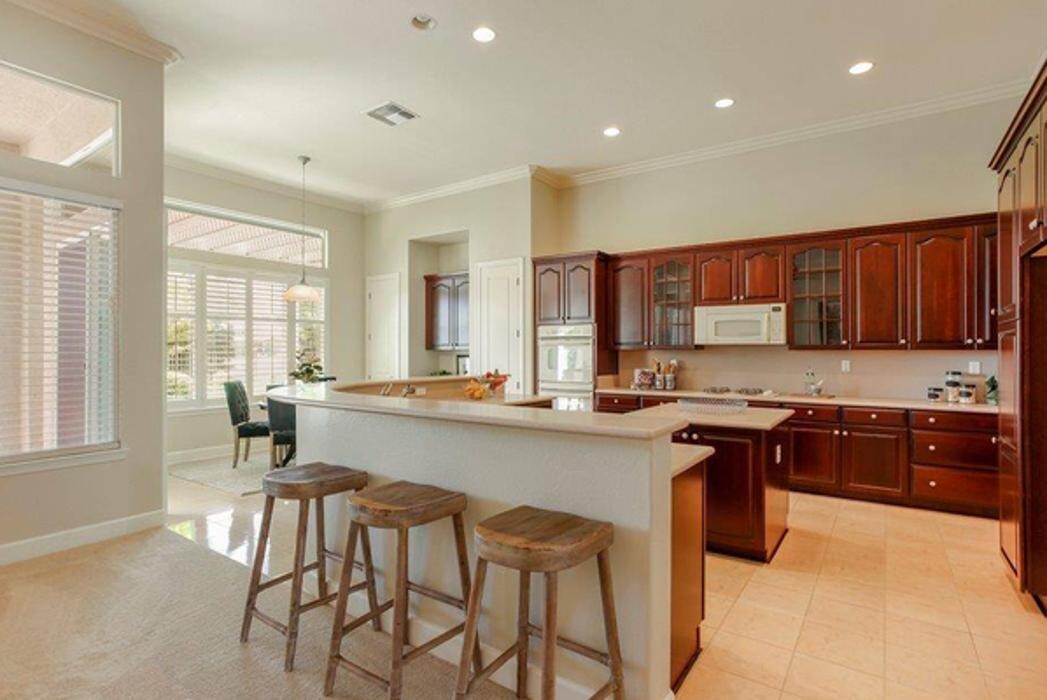 Images Carolan Properties