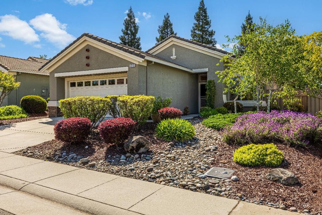 Images Carolan Properties