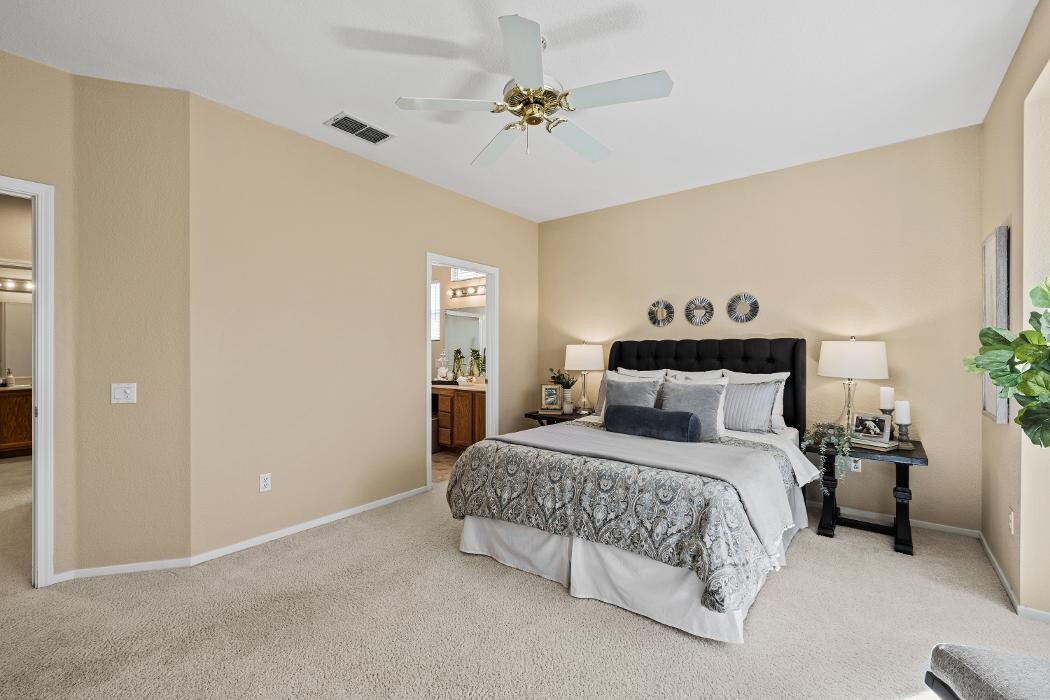 Images Carolan Properties