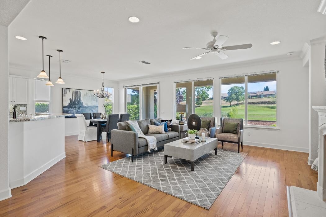 Images Carolan Properties