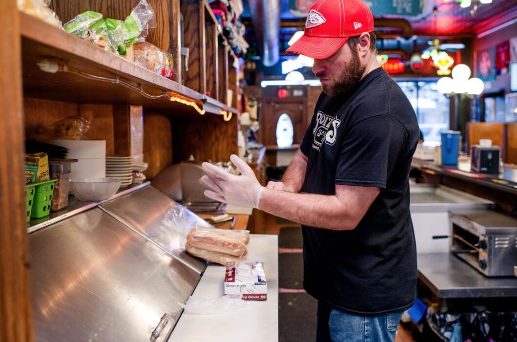 Images Bonzer's Sandwich Pub