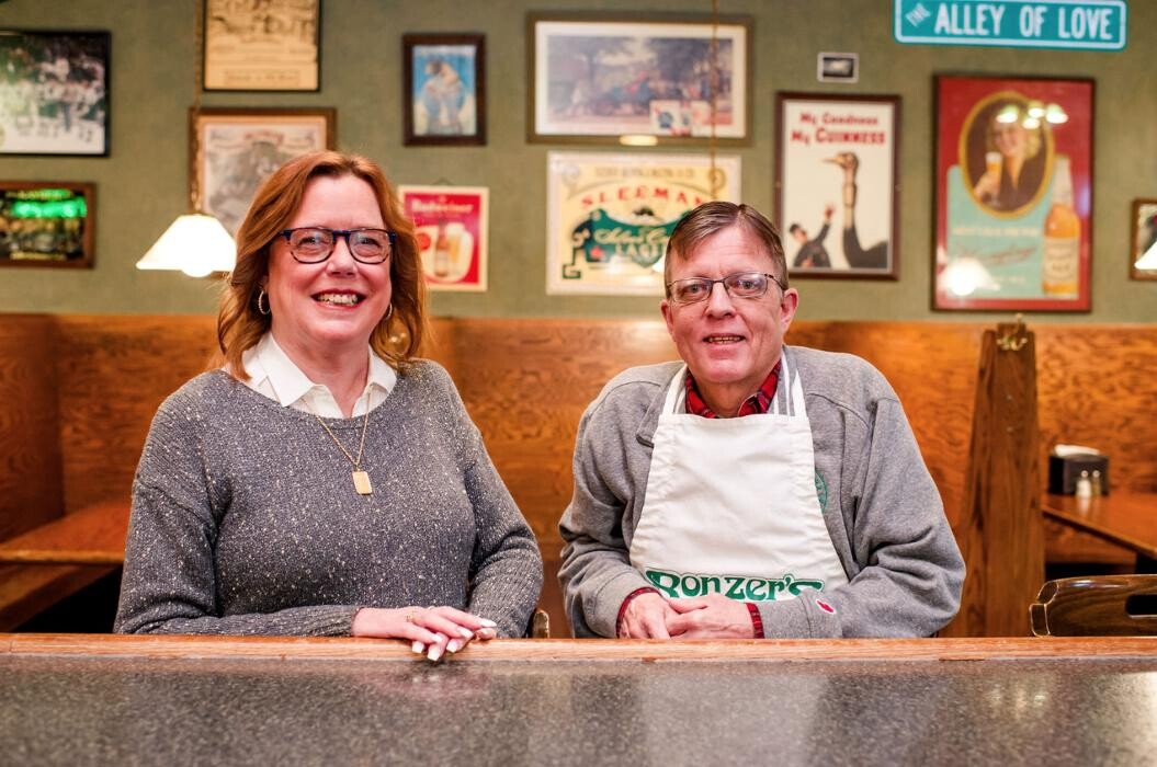 Images Bonzer's Sandwich Pub