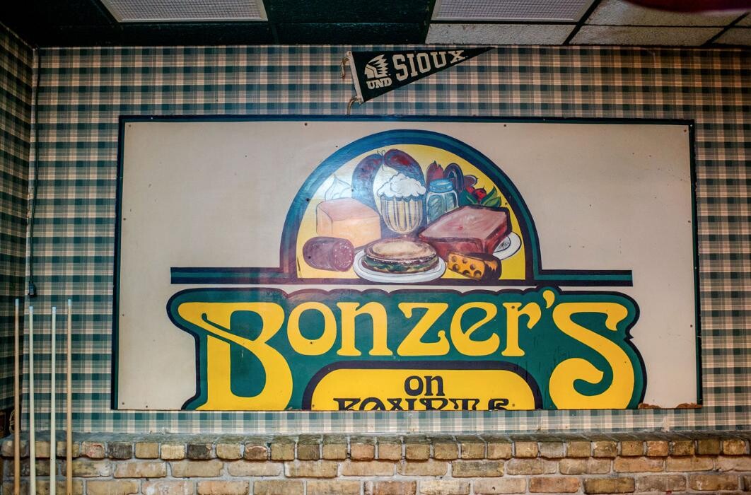 Images Bonzer's Sandwich Pub