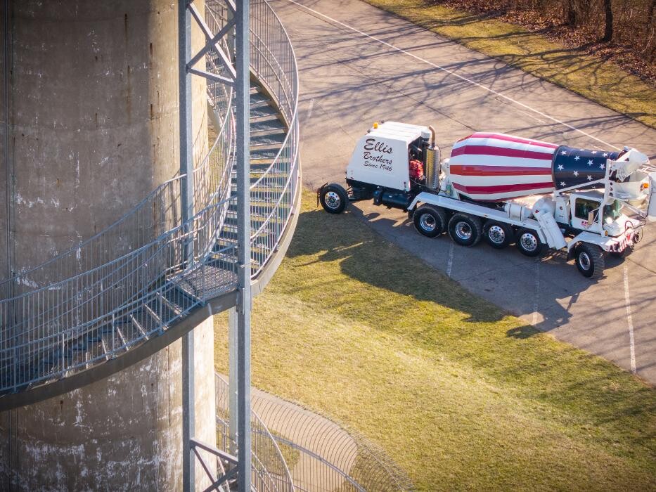 Images Ellis Brothers Concrete Inc