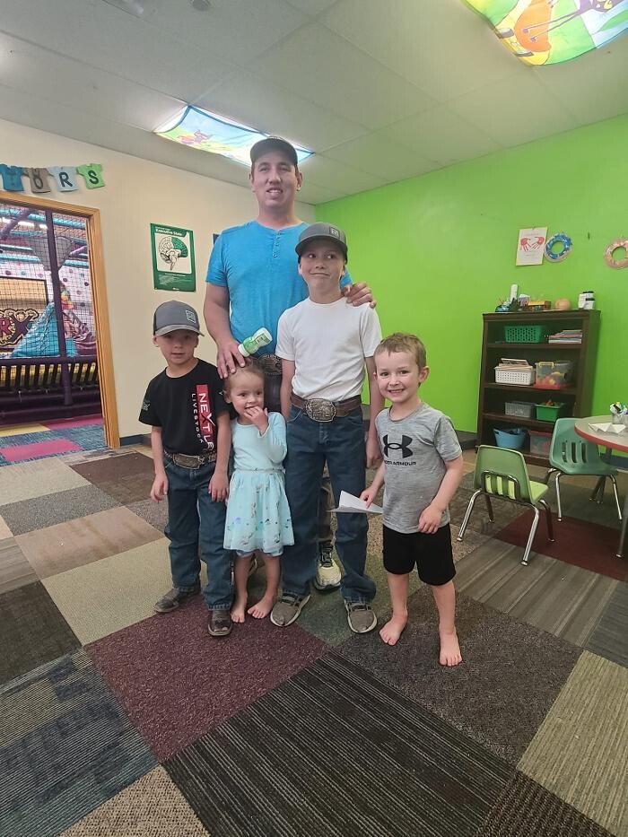 Images Kids Works, LLC