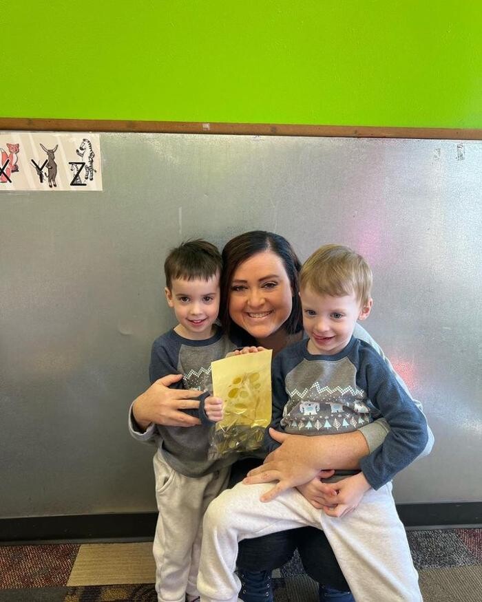 Images Kids Works, LLC