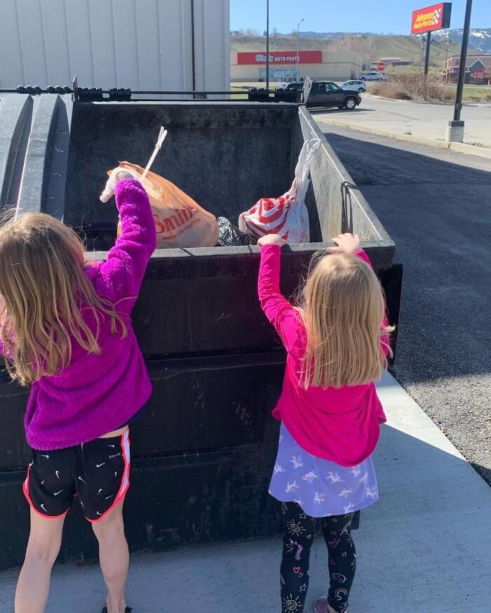 Images Kids Works, LLC