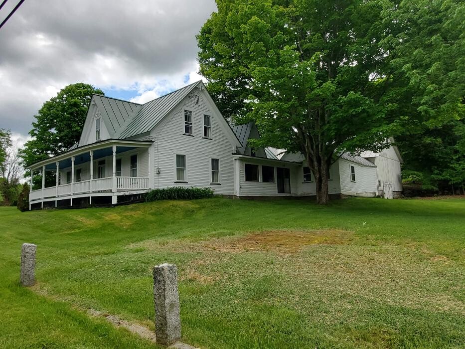 Images Vanessa Stone Real Estate, LLC