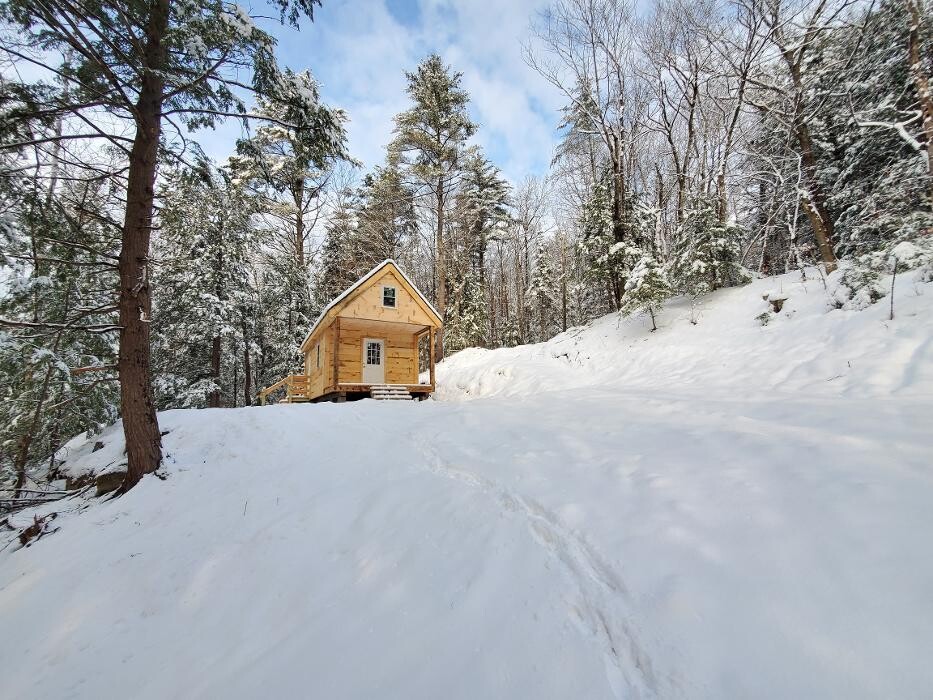 Images Vanessa Stone Real Estate, LLC