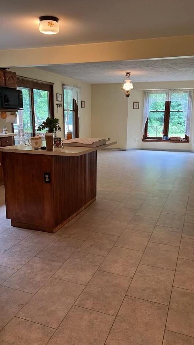 Images Bayside Flooring Outlet