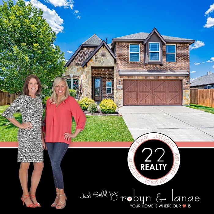 Images Twenty-Two Realty - The Robyn & Lanae Team