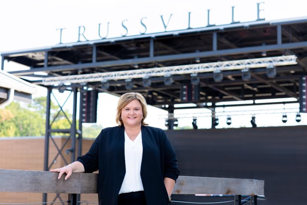 Images Lee Marlow - RealtySouth