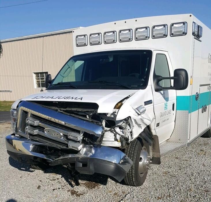 Images T & P Auto Body Repair/Paint Center