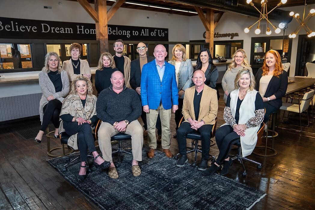 Images Mark Hite Team at Real Estate Partners