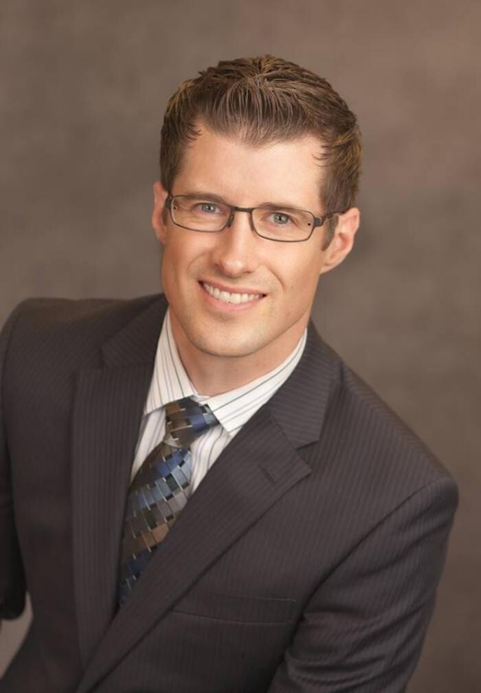 Images Frank Van Dresser Team: RE/MAX Quality Realty