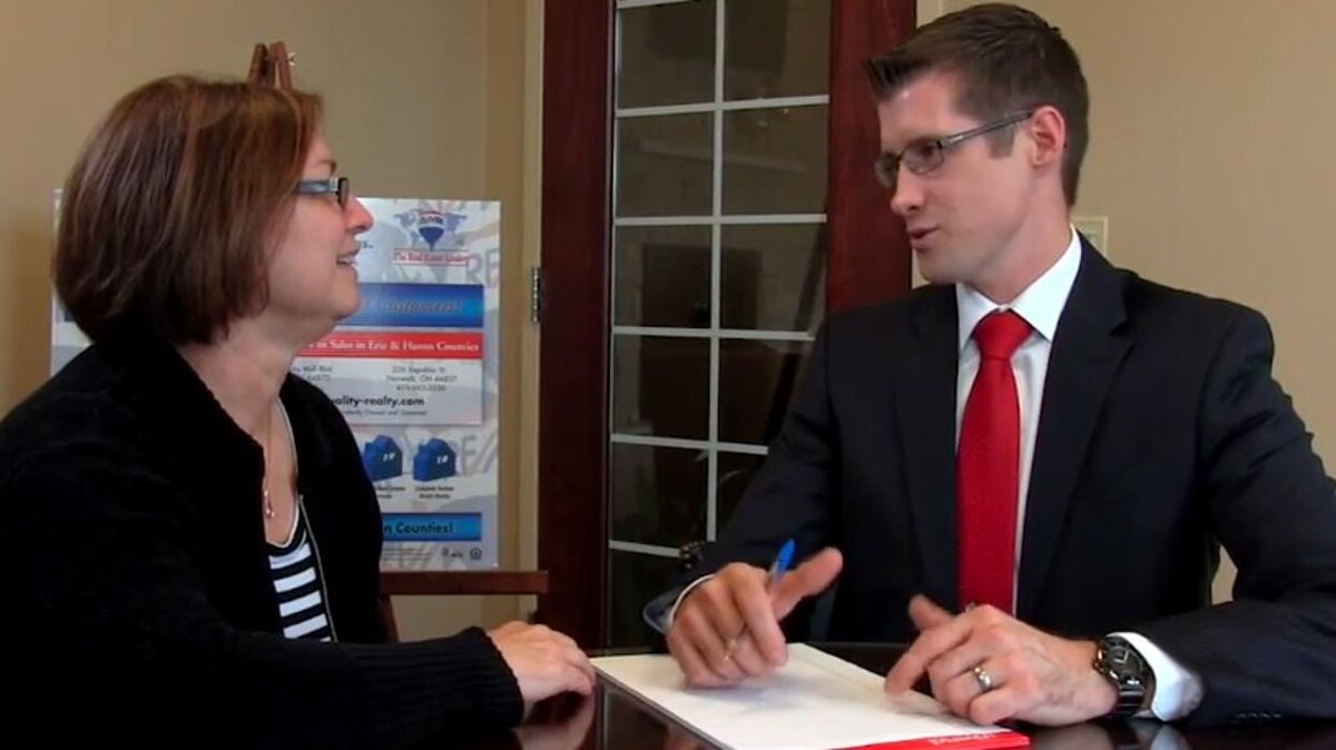 Images Frank Van Dresser Team: RE/MAX Quality Realty