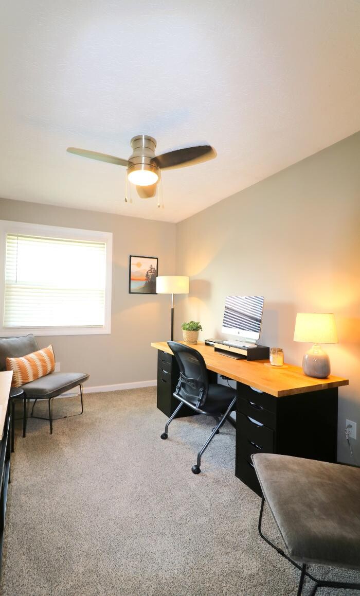 Images Frank Van Dresser Team: RE/MAX Quality Realty