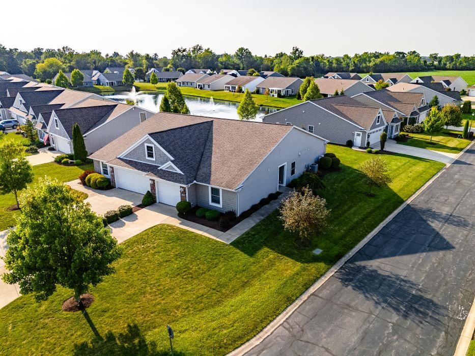 Images Frank Van Dresser Team: RE/MAX Quality Realty