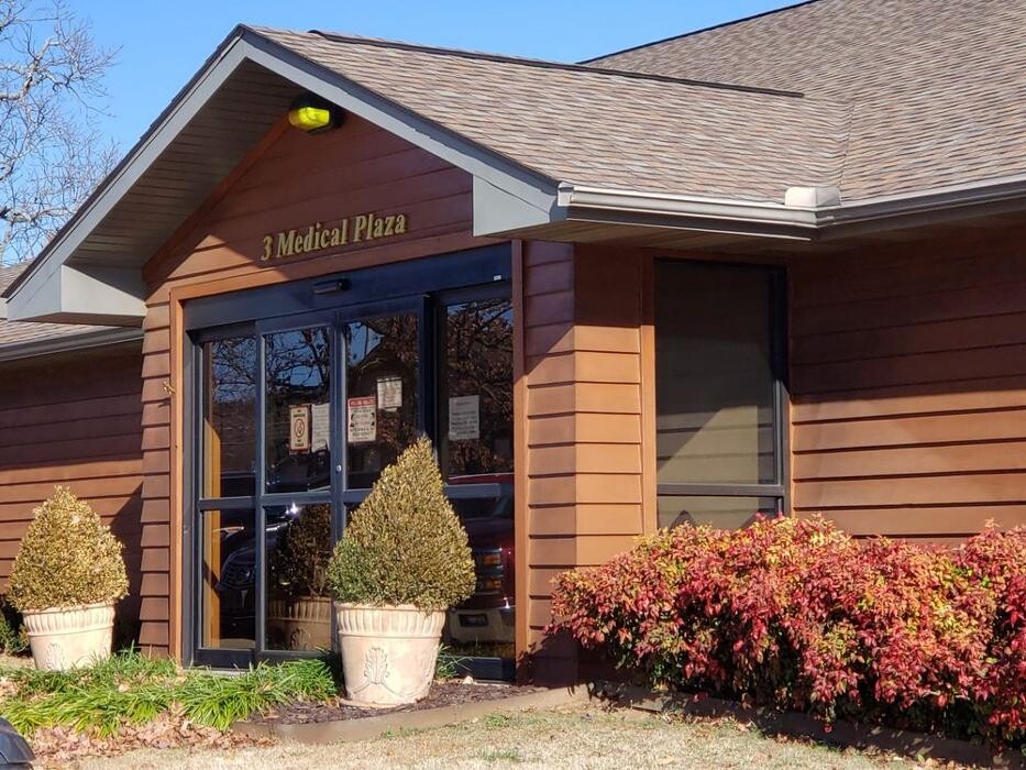 Images Twin Lakes Orthopaedics & Sports Medicine