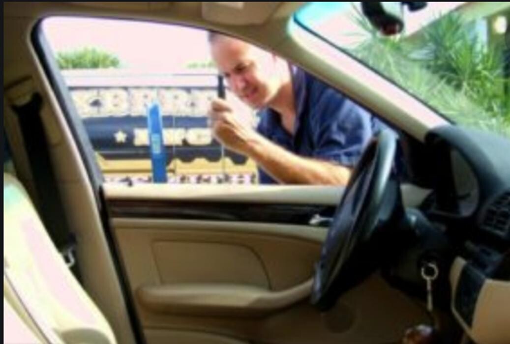 Images River City Towing & Recovery