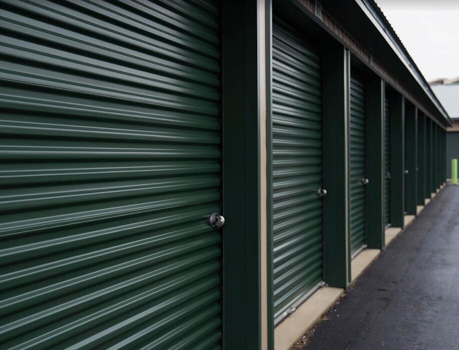 Images A+ Storage - DeForest