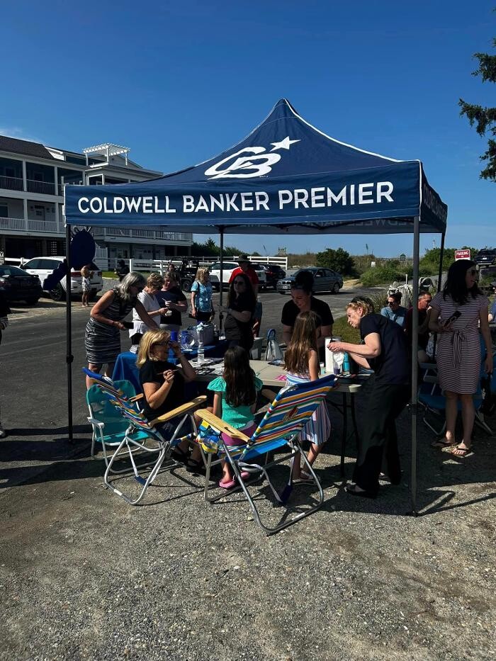 Images The Julie Gritton Team