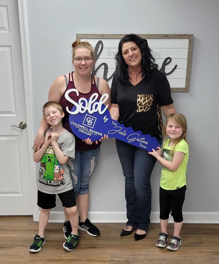 Images The Julie Gritton Team