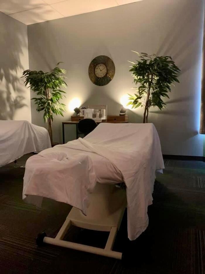 Images Hand In Health Massage Therapy