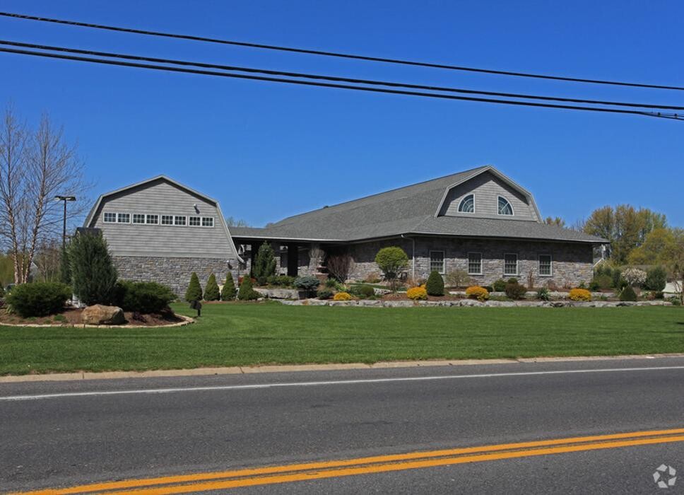 Images Hand In Health Massage Therapy