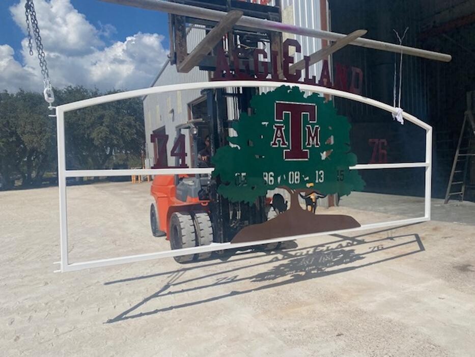 Images Diamond C Sandblasting & Painting